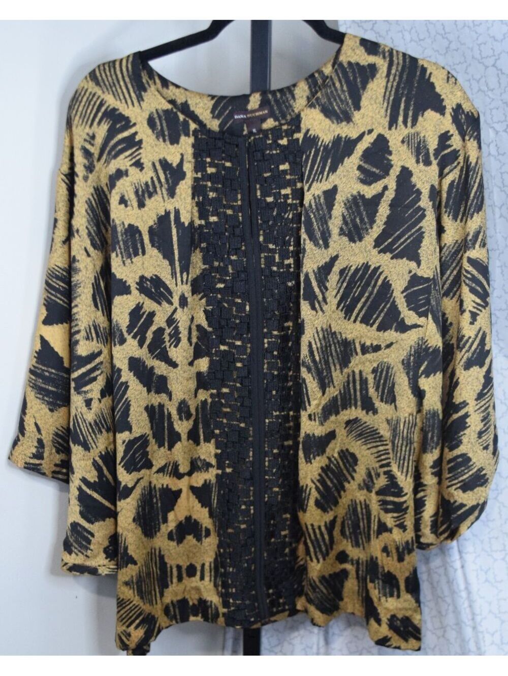 Dana Buchman XL Mustard Gold Black Abstract Print Kimono Sleeve Top